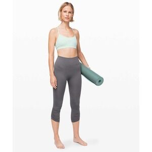 Lululemon Ebb to Street Tight Grey Mauve Seamless Yoga Leggings Crop Size Small